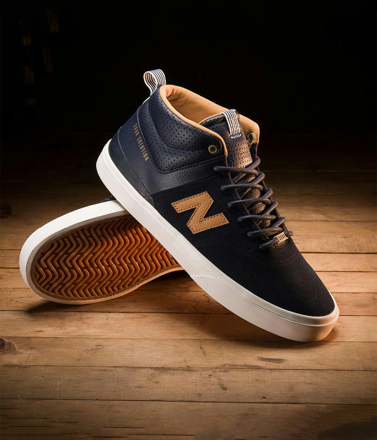 Vintage & Second Hand New Balance Numeric - Sko NM 379 MSO SOUR Navy 5