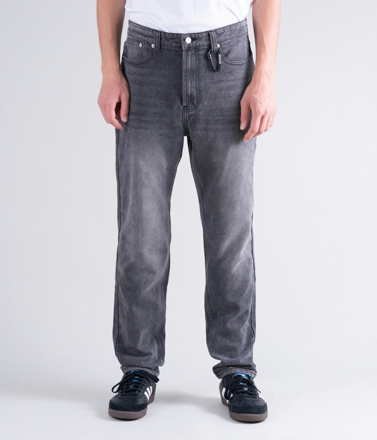 Gizmo Jeans Gizmo Tapered Washed Black Grey 1