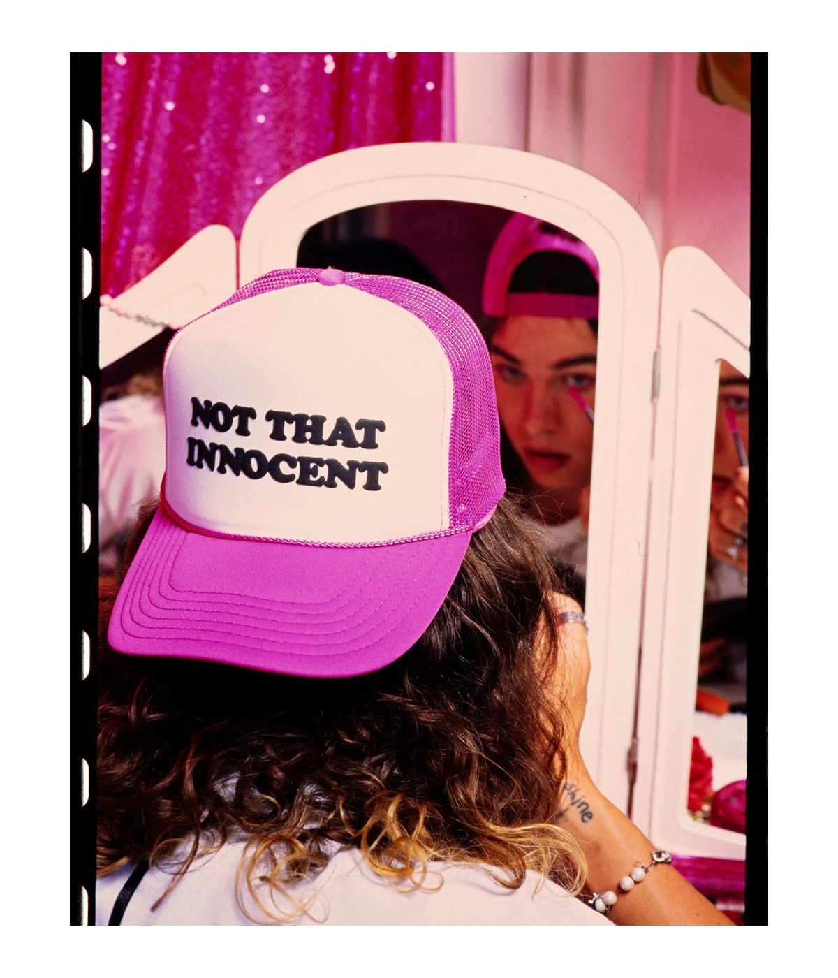 Welcome Cap Britney Spears X Welcome Innocent Puff-Print Trucker Hat Pink 4